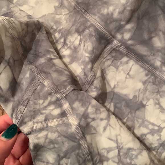 Tie dye lululemon leggings *SOLD* - Picture 4 of 7